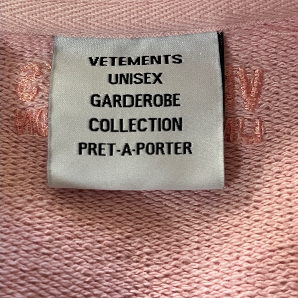 Vetements Embroidered Logo Crewneck Sweatshirt Pink Unisex Sz M - Oversized - Picture 9 of 13
